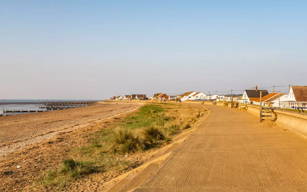 This long stretch of sandy beach stretches from just north of Heacham down towards Snettisham where it meets The Wash.